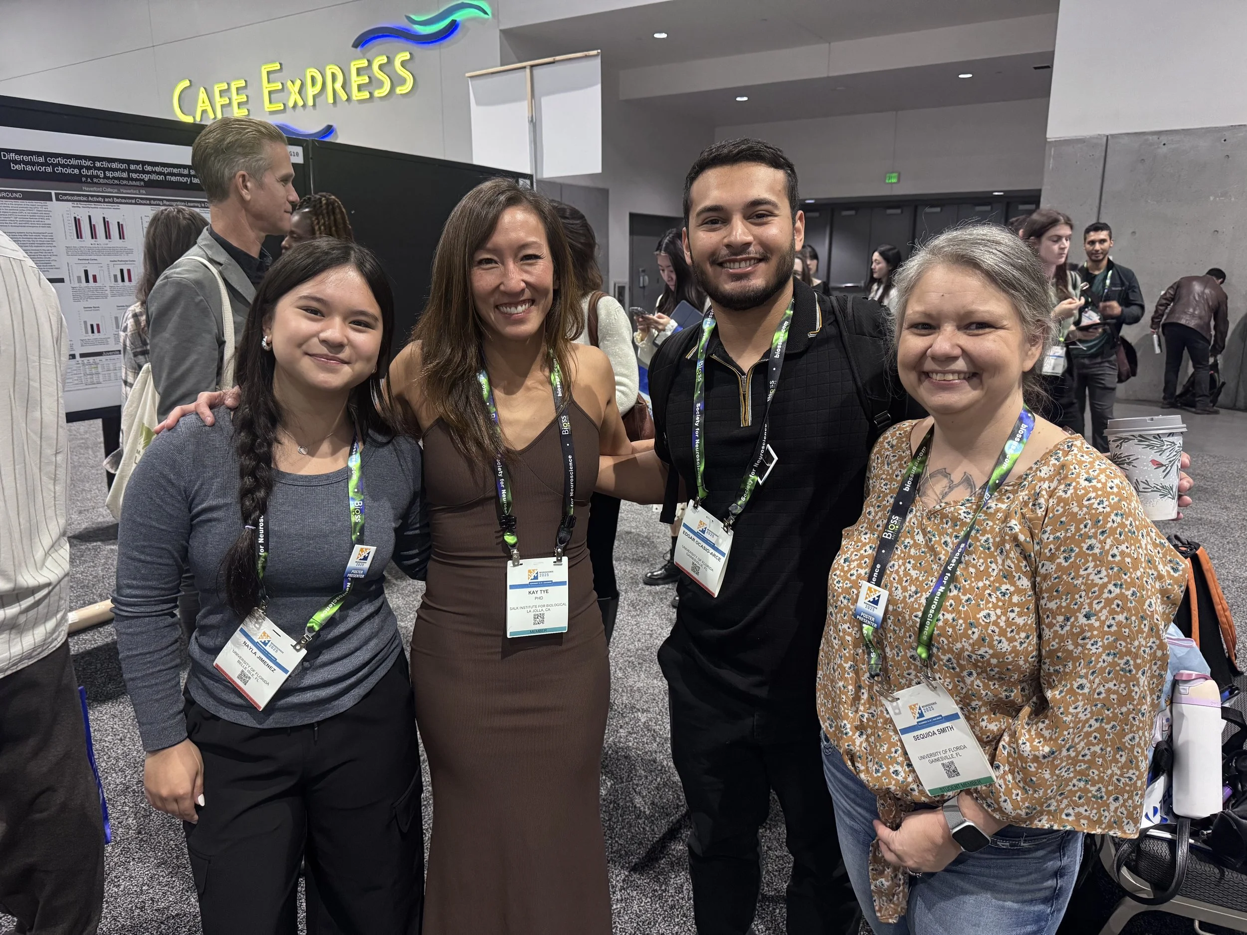 Nayla, Edgar, and Sequioa meet Dr. Kay Tye at SfN
