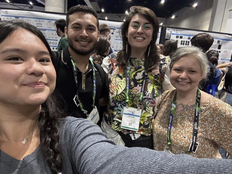 Lab members Nayla, Edgar, and Sequioa making new connections at SfN