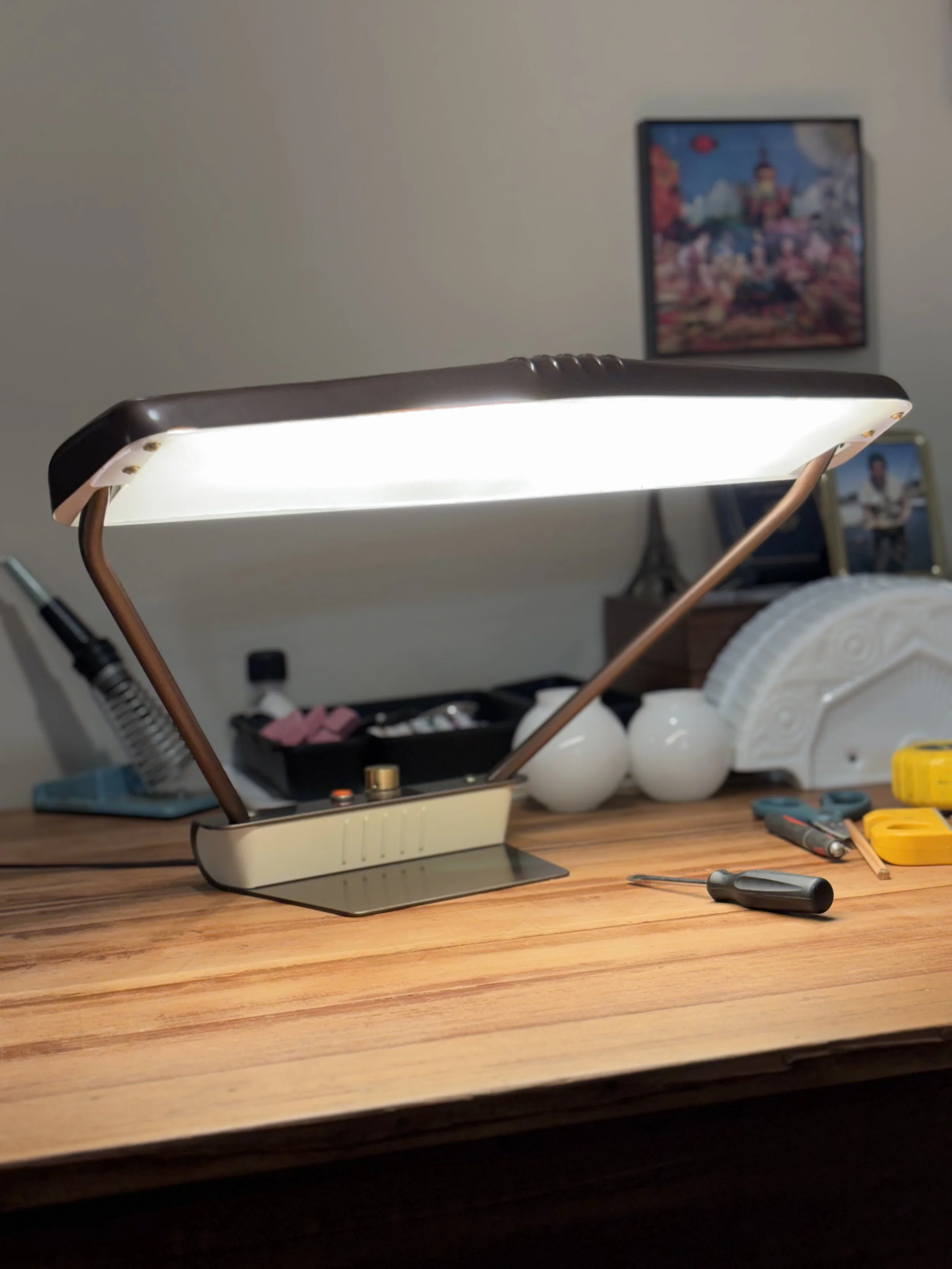 04_DIMMABLE FLUORESCENT CONVERSION 02.jpeg