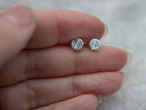 Tiny silver leaf pattern mini stud earrings