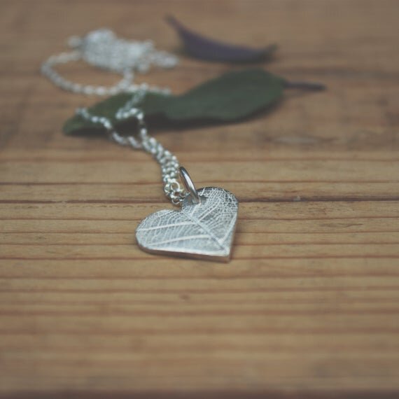 https://i.etsystatic.com/6433382/r/il/d72d07/1005152352/il_570xN.1005152352_e9vx.jpg