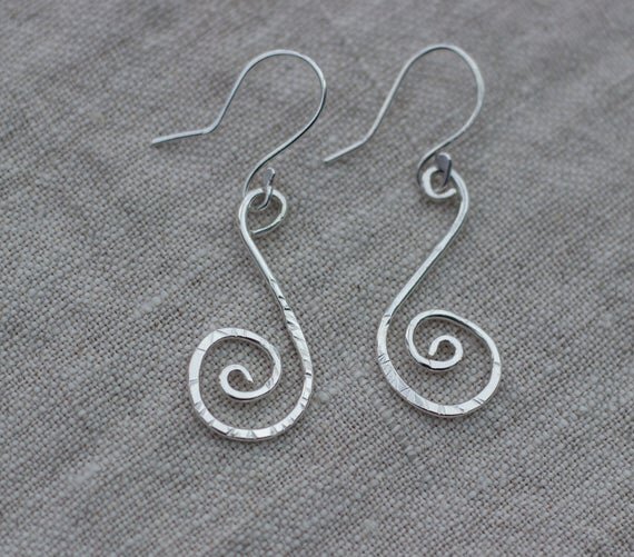 https://i.etsystatic.com/6433382/r/il/9d5b3b/2660771826/il_570xN.2660771826_9lms.jpg