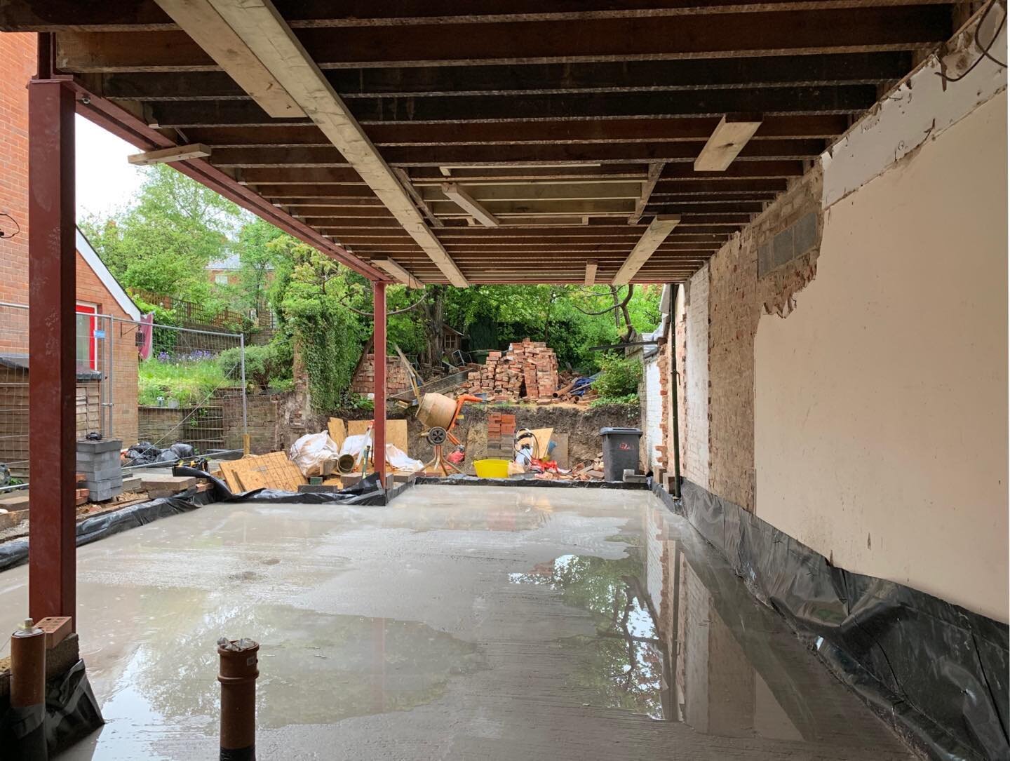 A series of site photos recording works to extend the ground floor of a large Victorian terrace in Fulflood, Winchester. The original house had been divided into two flats and the client sought to return the property to a single house and extend the 