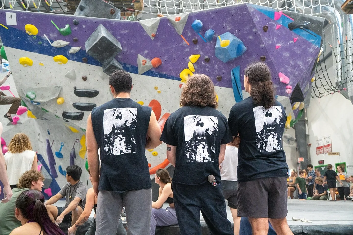 And that’s a wrap on our 4th Annual Crimps on the Barbie community bouldering competition! Thanks to everyone for coming out! Special thanks to our sponsors @unofficialgolden_ @skidagram @mammut @outdoorgearexchange
And another thank you to ev