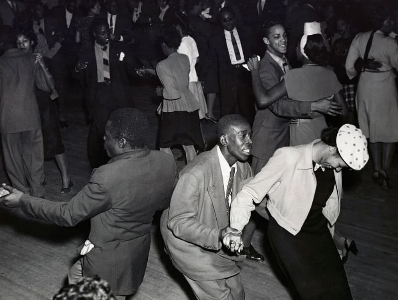 TOMORROW: @harlemswingdance returns to Open Streets from 5-7 PM at W 109th St and Amsterdam Ave. Come learn about the historic Harlem tradition of the lindy hop with a short lesson and social!
-
-
-
#upperwestside #uws #openstreetsnyc #openstreets #n