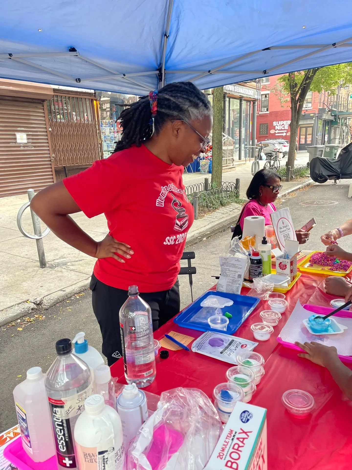 Thank you to Ms. Steph for bringing STEAM activities to Open Streets this past Saturday, we had a blast! 

In case you missed it, the BID is hosting another Open Streets this Saturday, October 4 with even more family-friendly fun planned for the day.