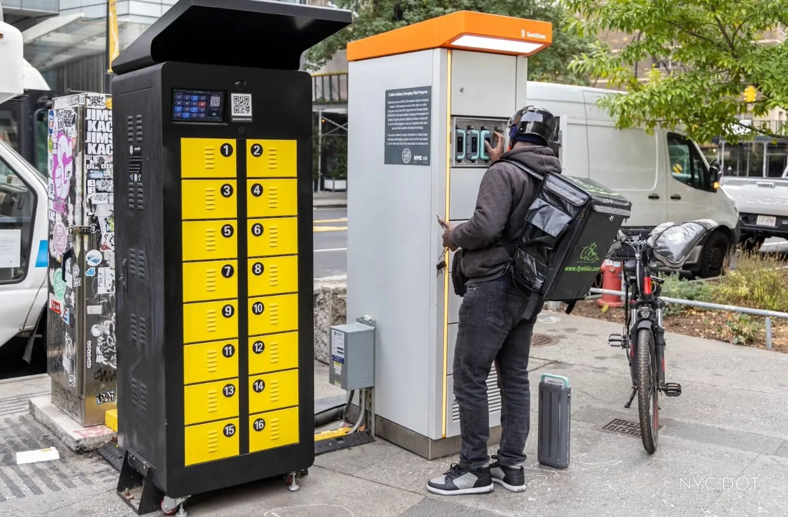 NYC DOT has launched a public portal to solicit feedback for their Public E-Bike Charging (PEC) program. This initiative is part of the city's multi-agency effort to reduce the use of unlicensed and low-quality lithium ion batteries, which have been 