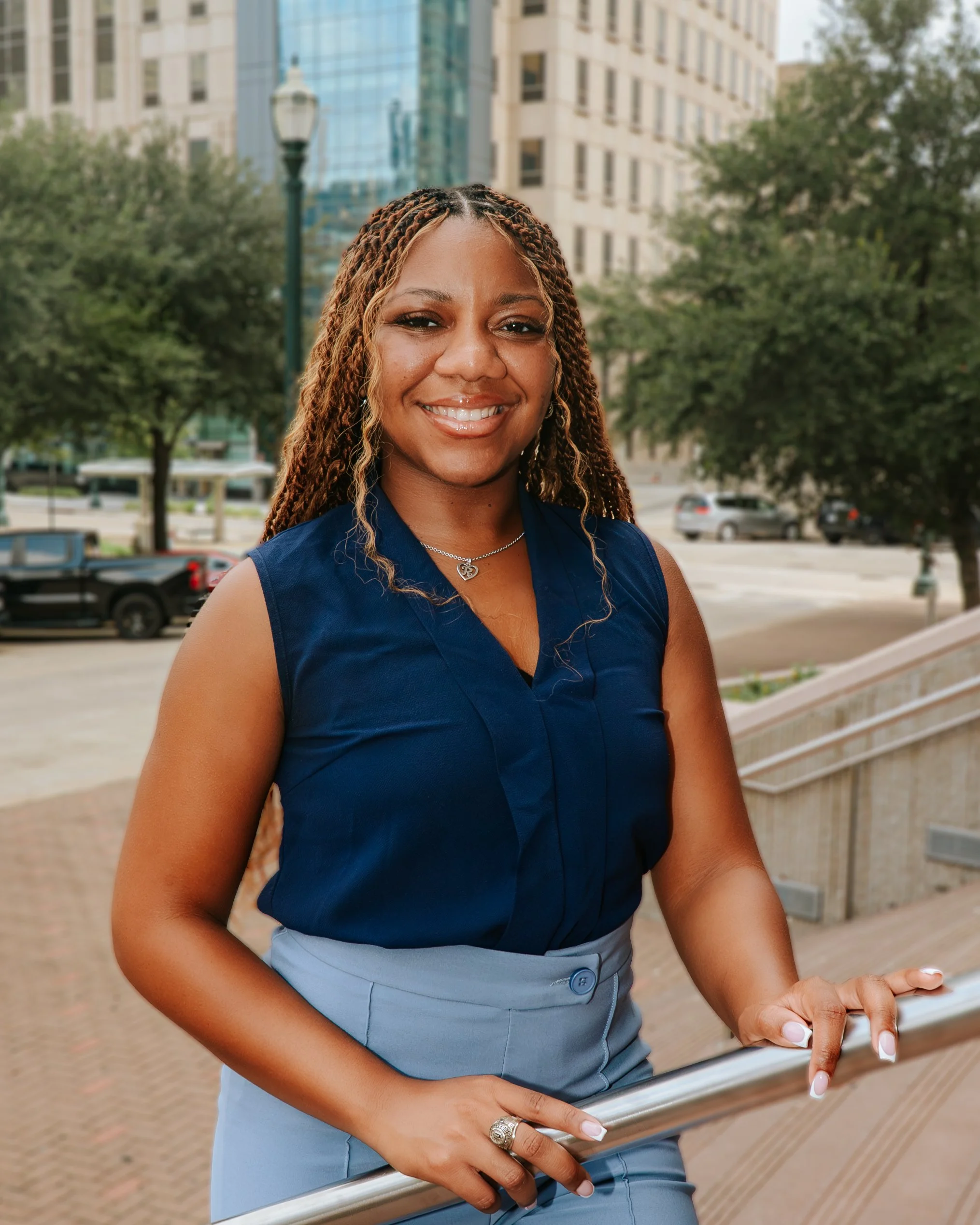 rashelle's headshots-16.jpg