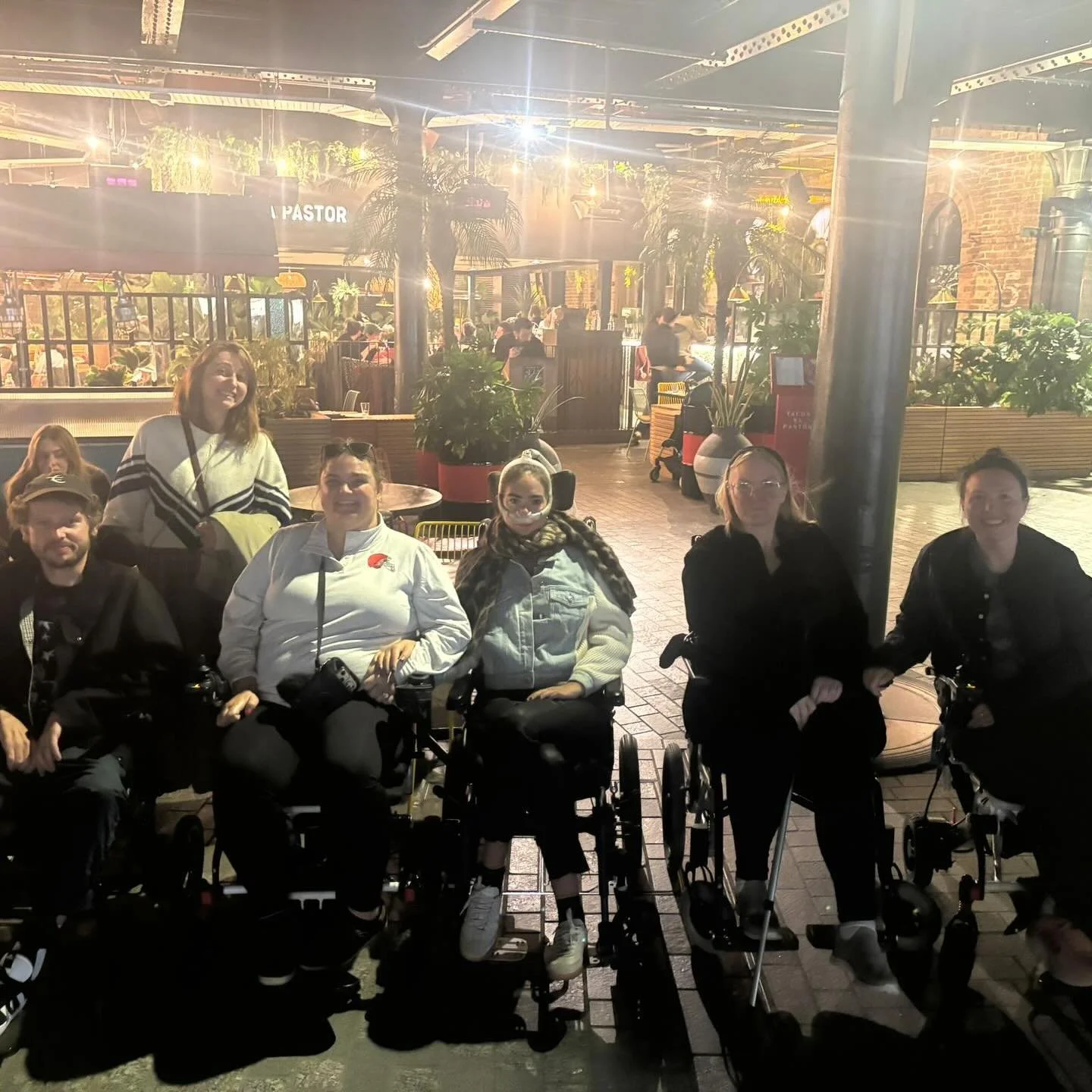 MND hangout across the pond 🇬🇧🇬🇧

#heralsstory #als #mnd #alsmndwithoutborders