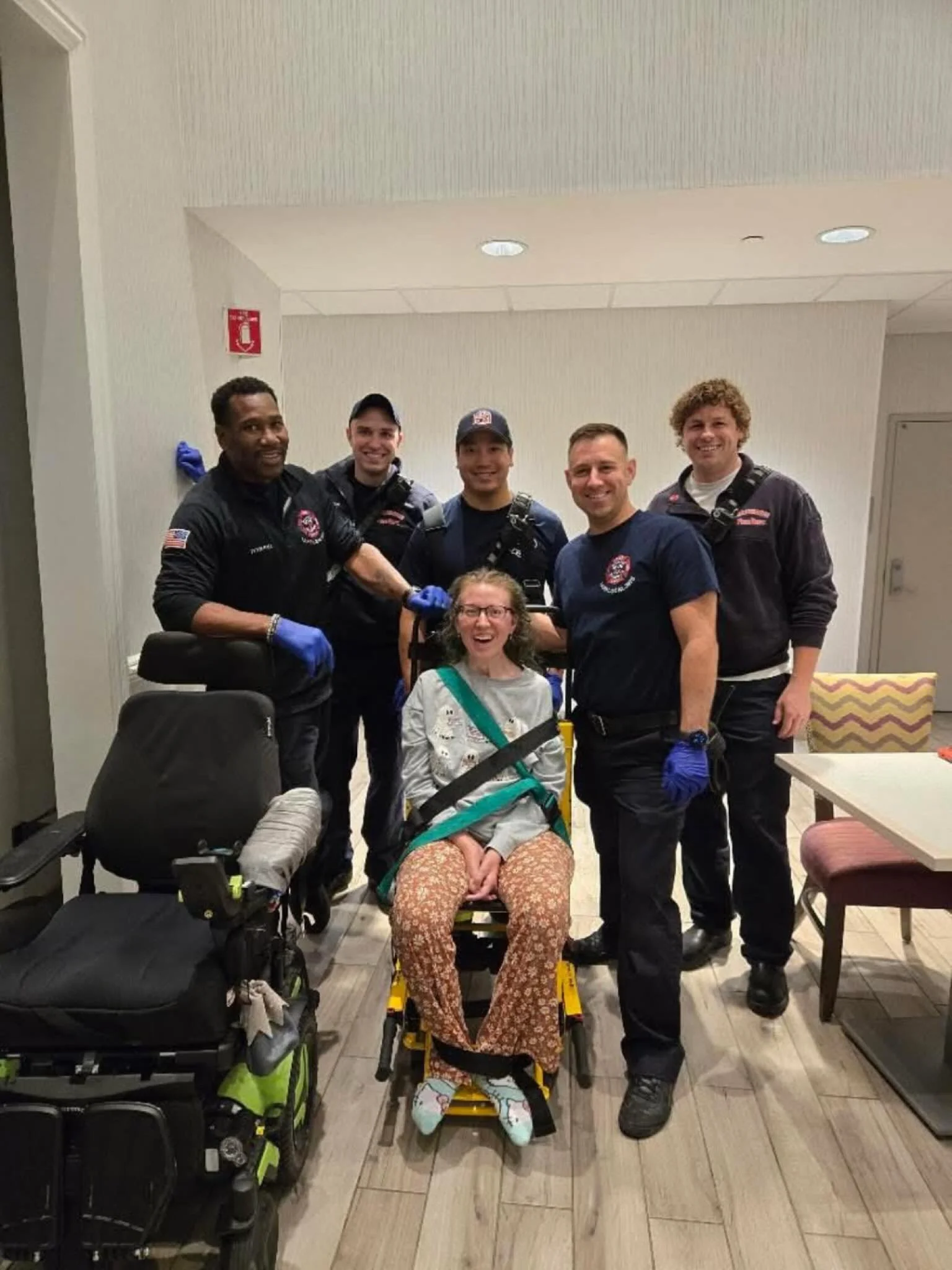 When your hotel loses electricity so a team of firefighters comes to your rescue 🚒🔥
#heralsstory #als #mnd #babewithamobilityaid