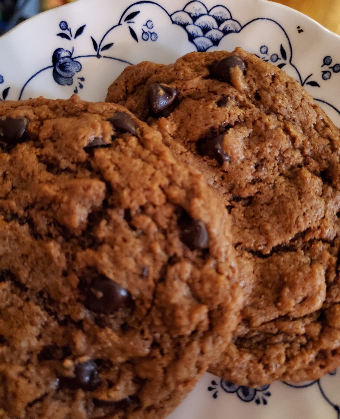 Since it is Patrick's birthday, I made him his FAVORITE paleo chocolate chip cookies. ⁠
⁠
At home, we are a strictly paleo family. ⁠
⁠
Here is the link to the recipe: https://kirbiecravings.com/paleo-chocolate-chip-cookies/