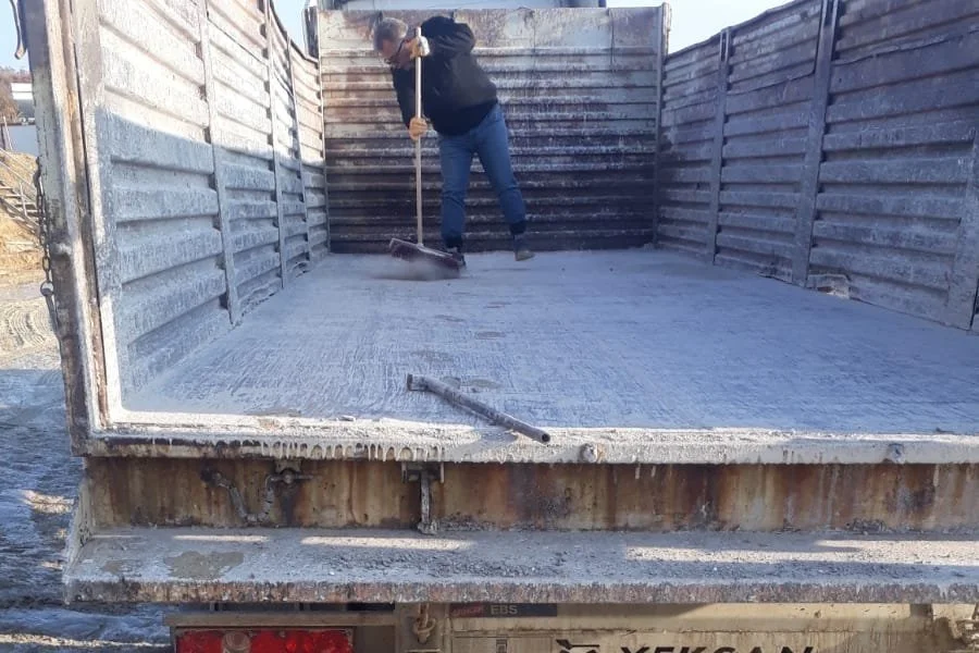 Visual Inspection of the truck before transportation to the port 