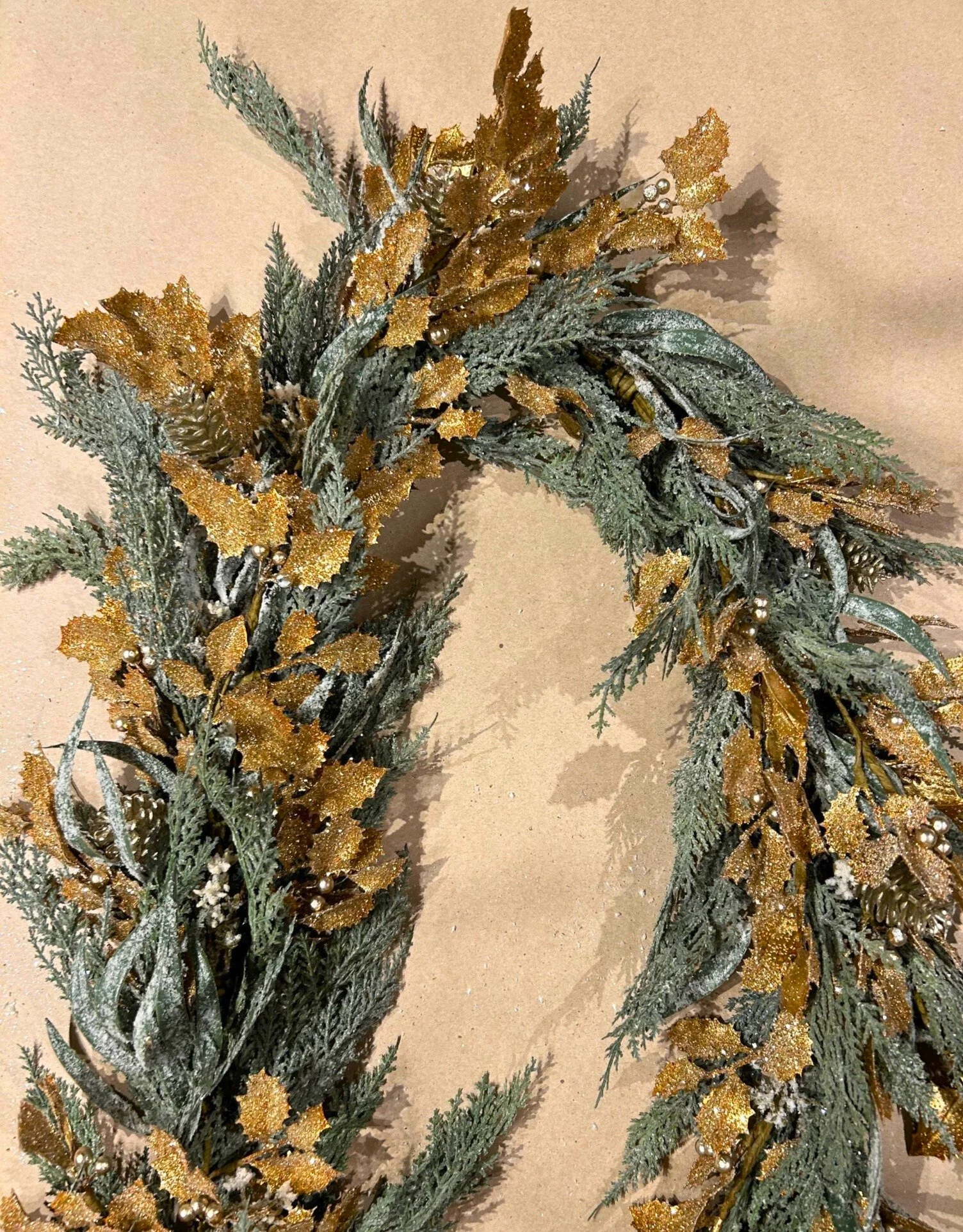 6' Cedar/eucalyptus/holly garland
$220
Pair available