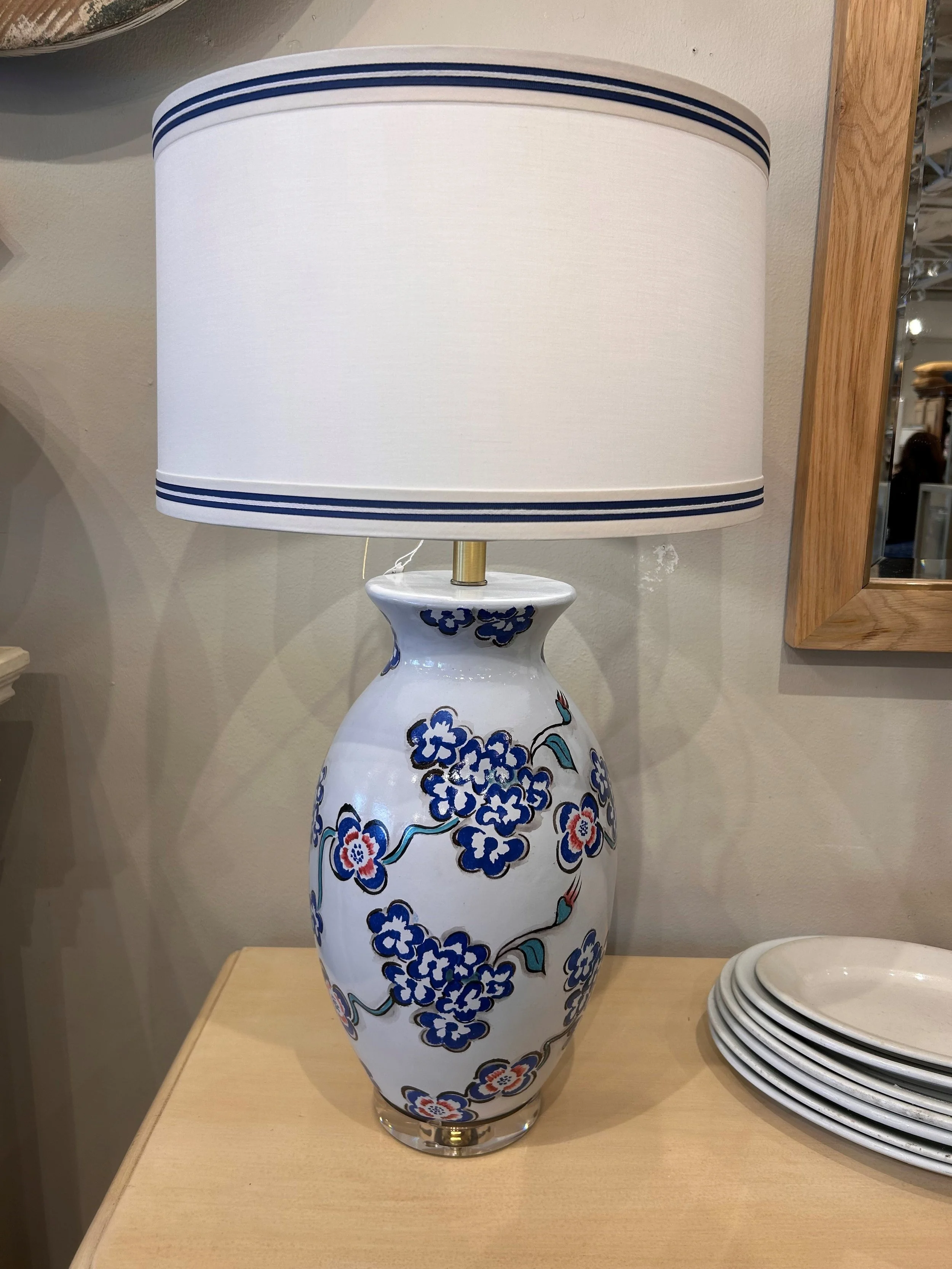 Blue Floral Lamp  
$1095 
250950 
Pair Available