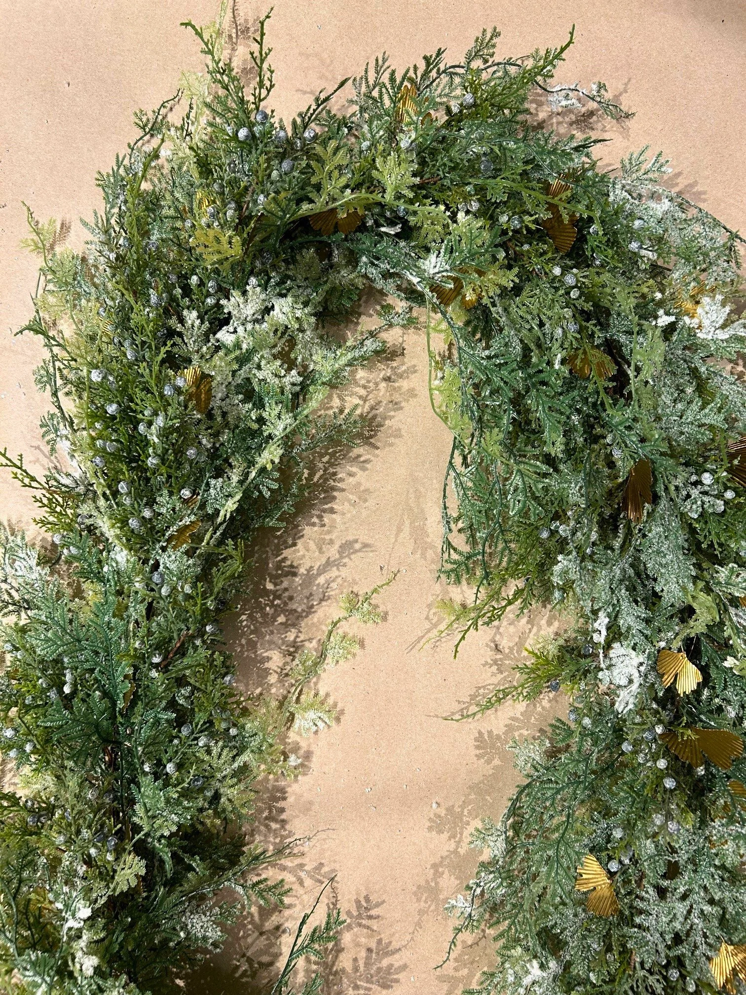 6' Cedar/juniper/gingko garland
$250
Pair available