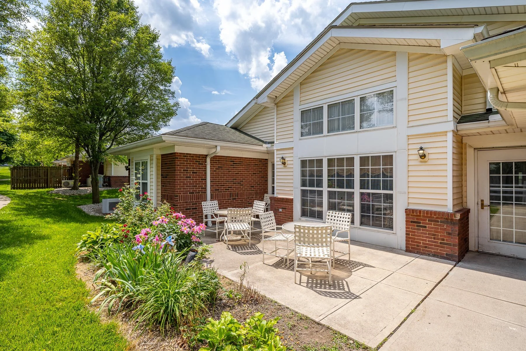 Gallery 1 — The Cottages of Clayton (New)