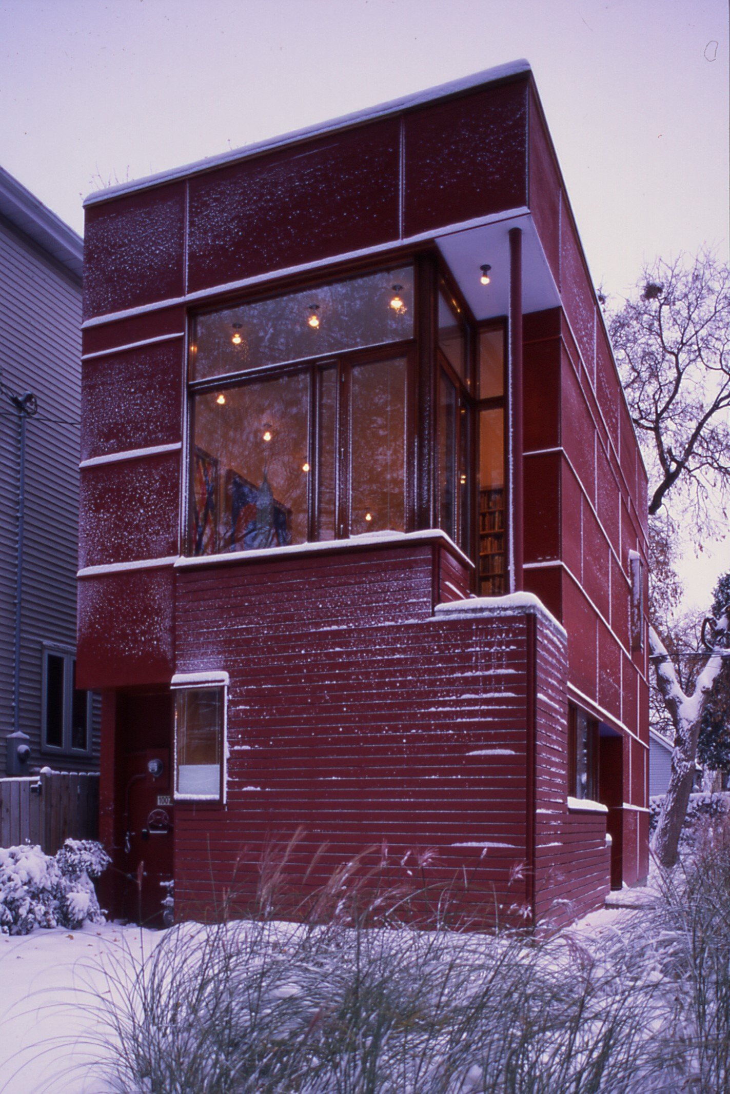 Craven Road House, exterior winter 6, photo R. Hill.jpg