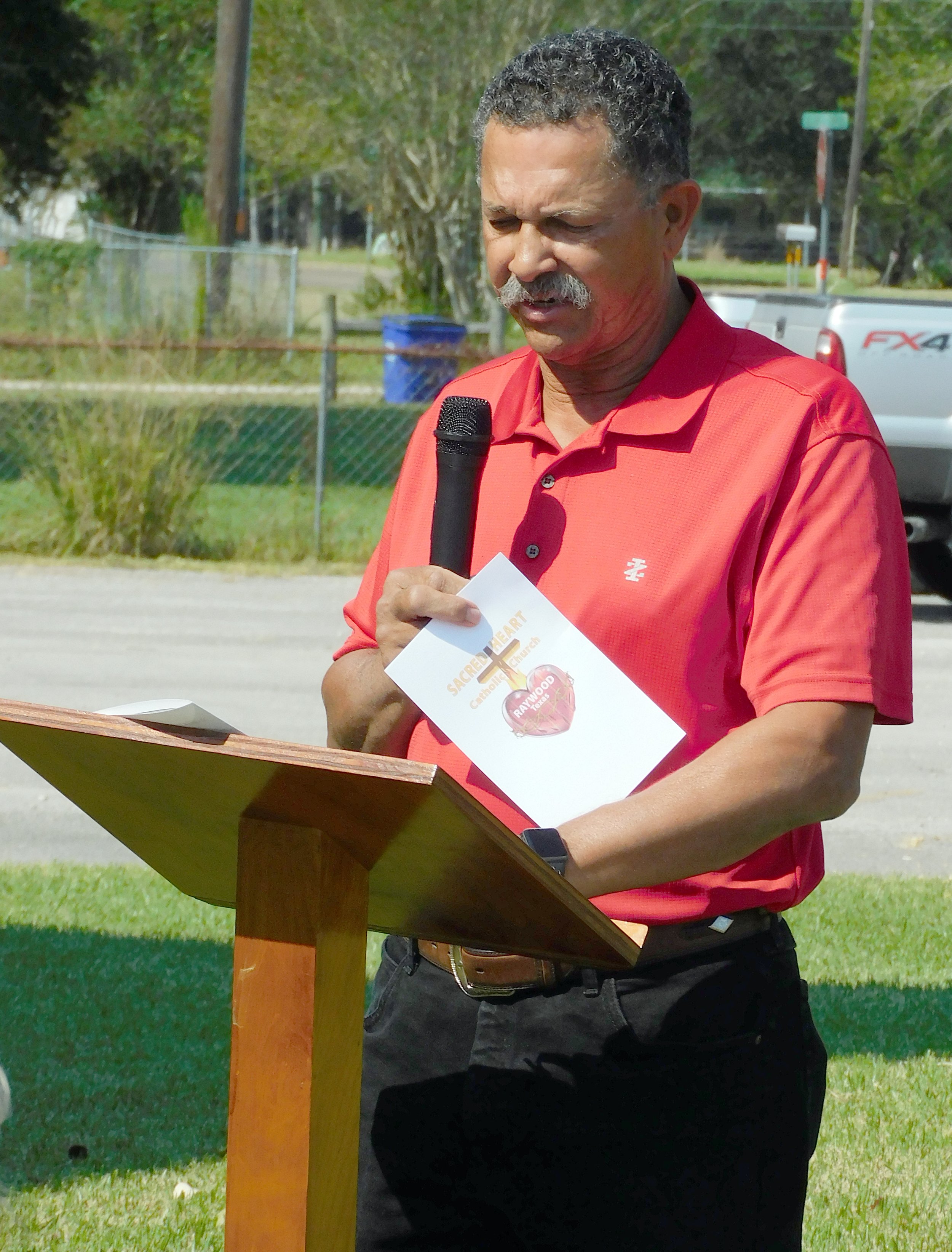  Lawrence Fontenot did the official reading of the marker 