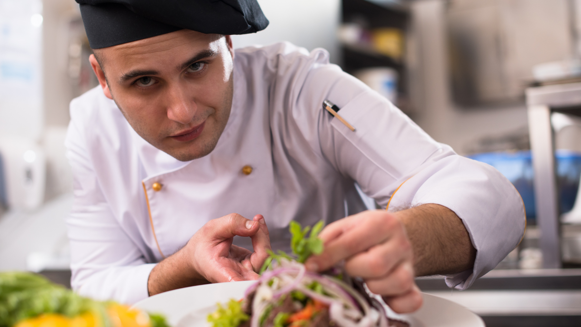 Seleccionamos estudiantes, egresados y profesionales con experiencia de las carreras de la Hospitalidad (Gastronomía, Hotelería, Restaurantería, Turismo, etc.) Prácticas en Estados Unidos