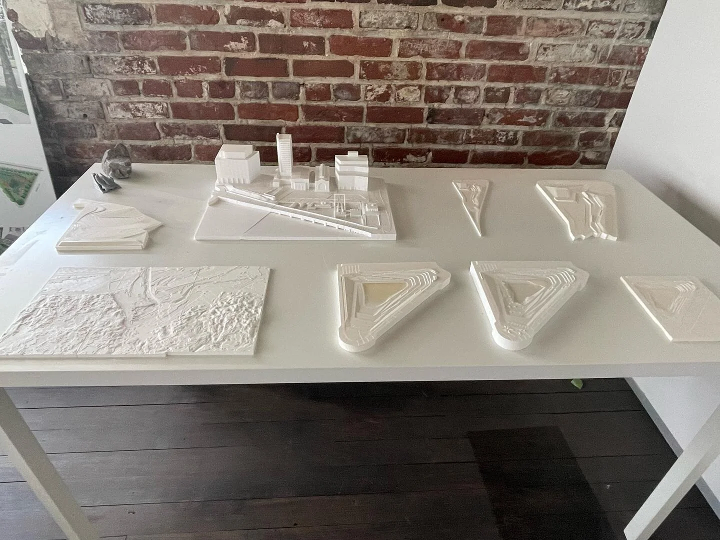 Thanks @stosslu and @chrisreedstoss for inviting us to your studio last week to speak about Mantle&rsquo;s use of Revit for Landscape Architecture. We love sharing our insights and experience on how it has improved our design process and collaboratio