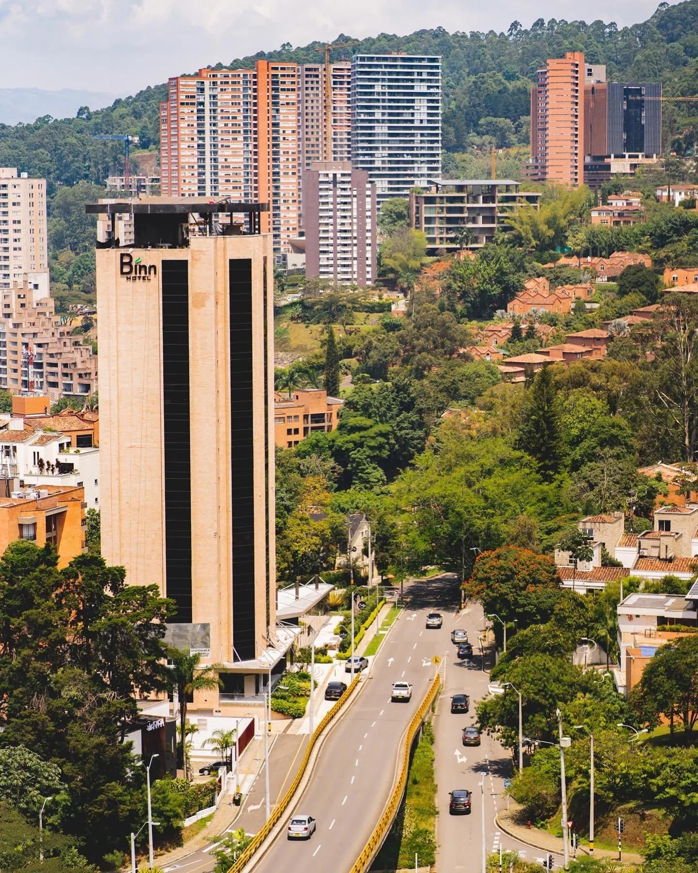 Eternal Spring 

#medellin #sony #sonyalpha #sonya7iii