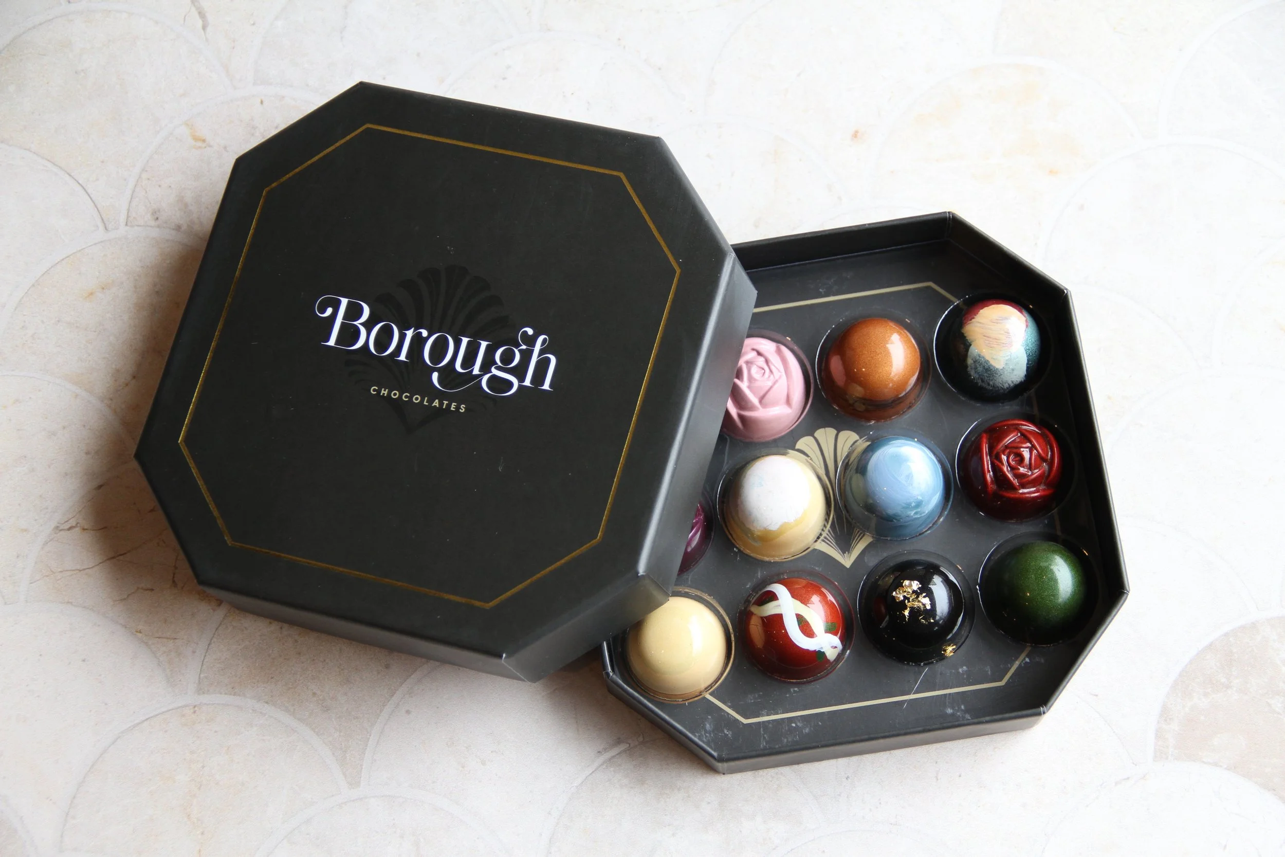 Fontaine Chocolate 12個 Fontaine Chocolate 12個 Nostalgia 4-Tier Stainless Steel