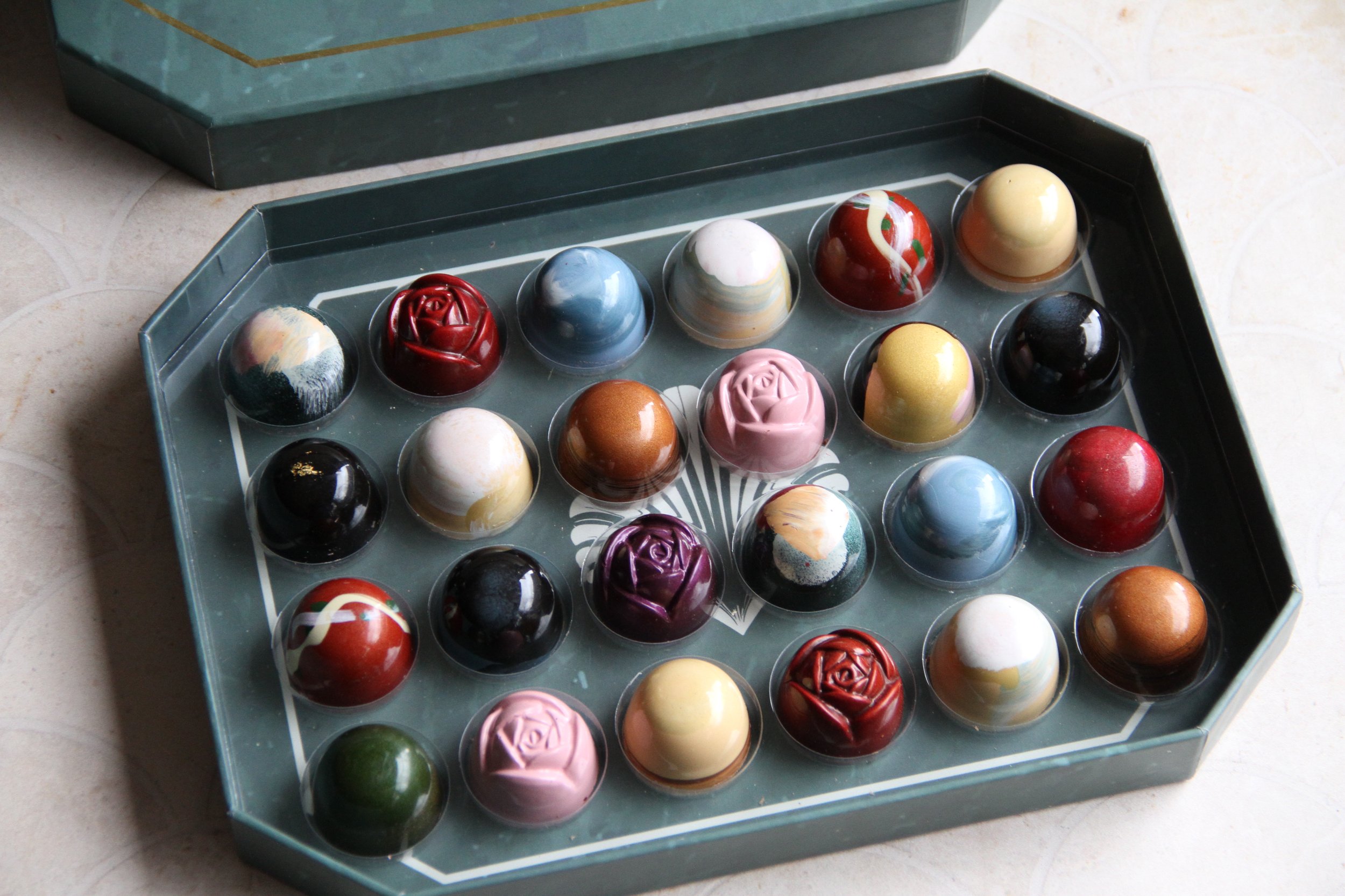 24 Piece Bonbon Assortment — Borough Chocolates Artisan Bonbons