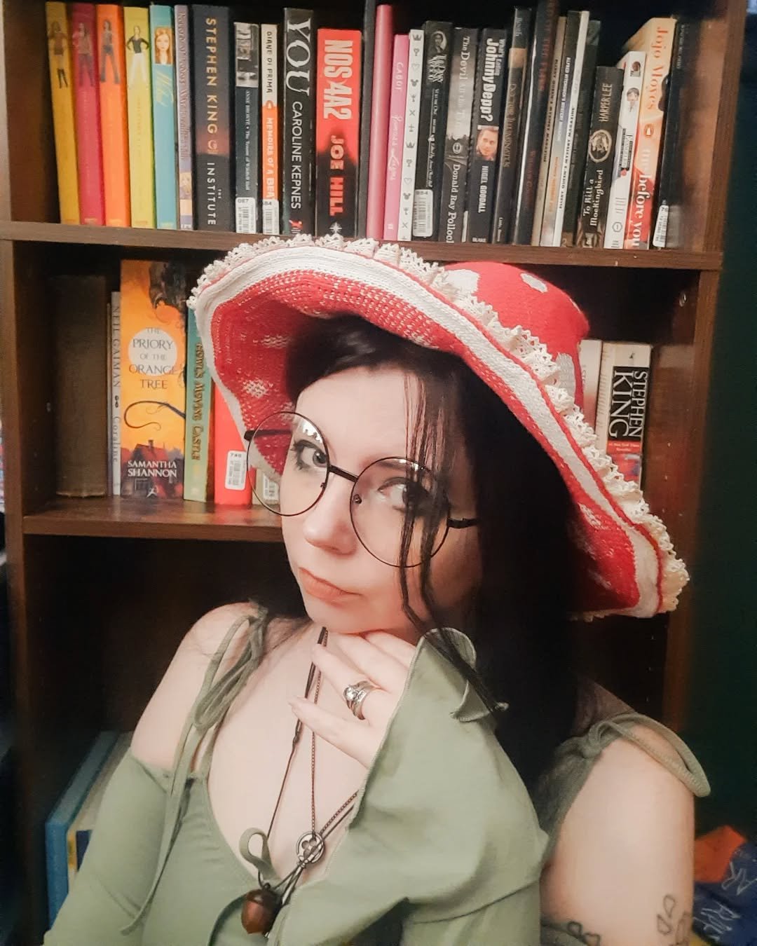 Okay so I want to talk about something that I hope will make sense. Stick with me, it's a long one.

When I started crafting The Hollow (my website) I wanted it to be a place of calm refuge for people going through a difficult time. When I was a teen