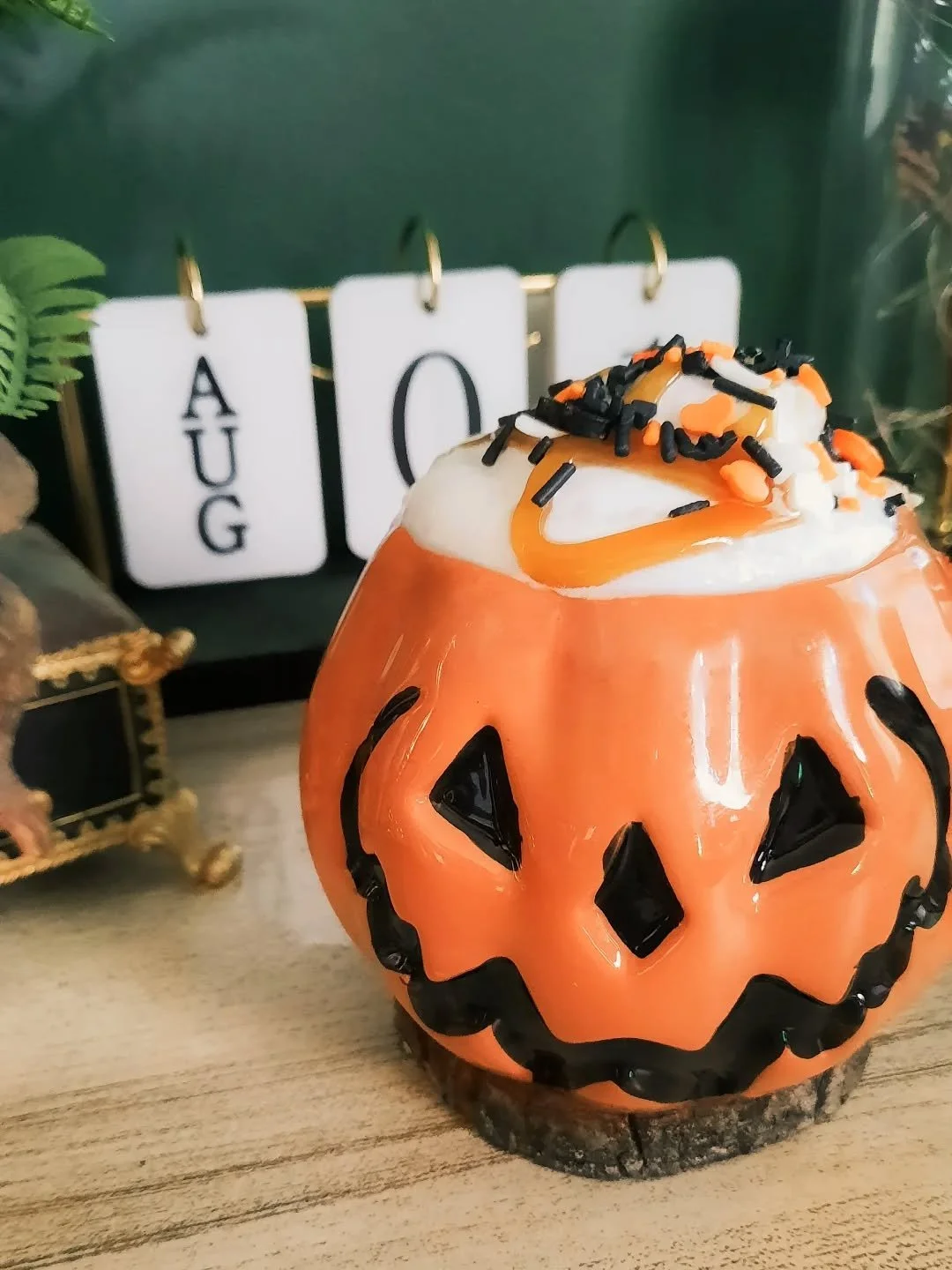 I love my spooky cutie drink! I feel like zooming in on the sprinkles is me going LOOK AT THEM! Because I can't get over how cute the spooky sprinkles are. 

My cutie drink consists of: caramel macchiato (iced this time), caramel drizzle, whipped cre