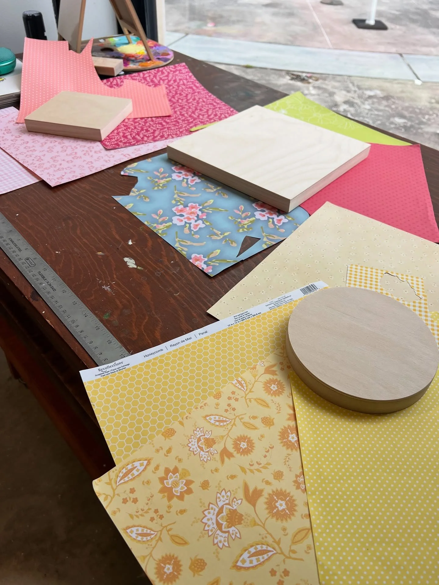 Here&rsquo;s a glimpse at some pieces next up on my work table! I usually start with an idea and a sketch and then look for patterned paper to add in, but this time I&rsquo;m starting with the paper to see what it inspires me to create. 

P.S. - the 