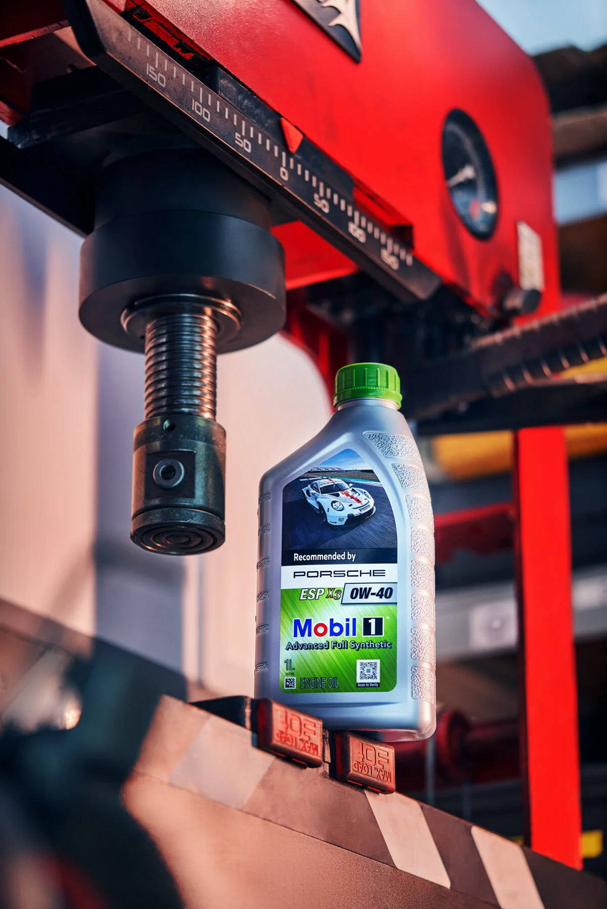 Porsche_9111_Mobil_Fuel_004.jpg