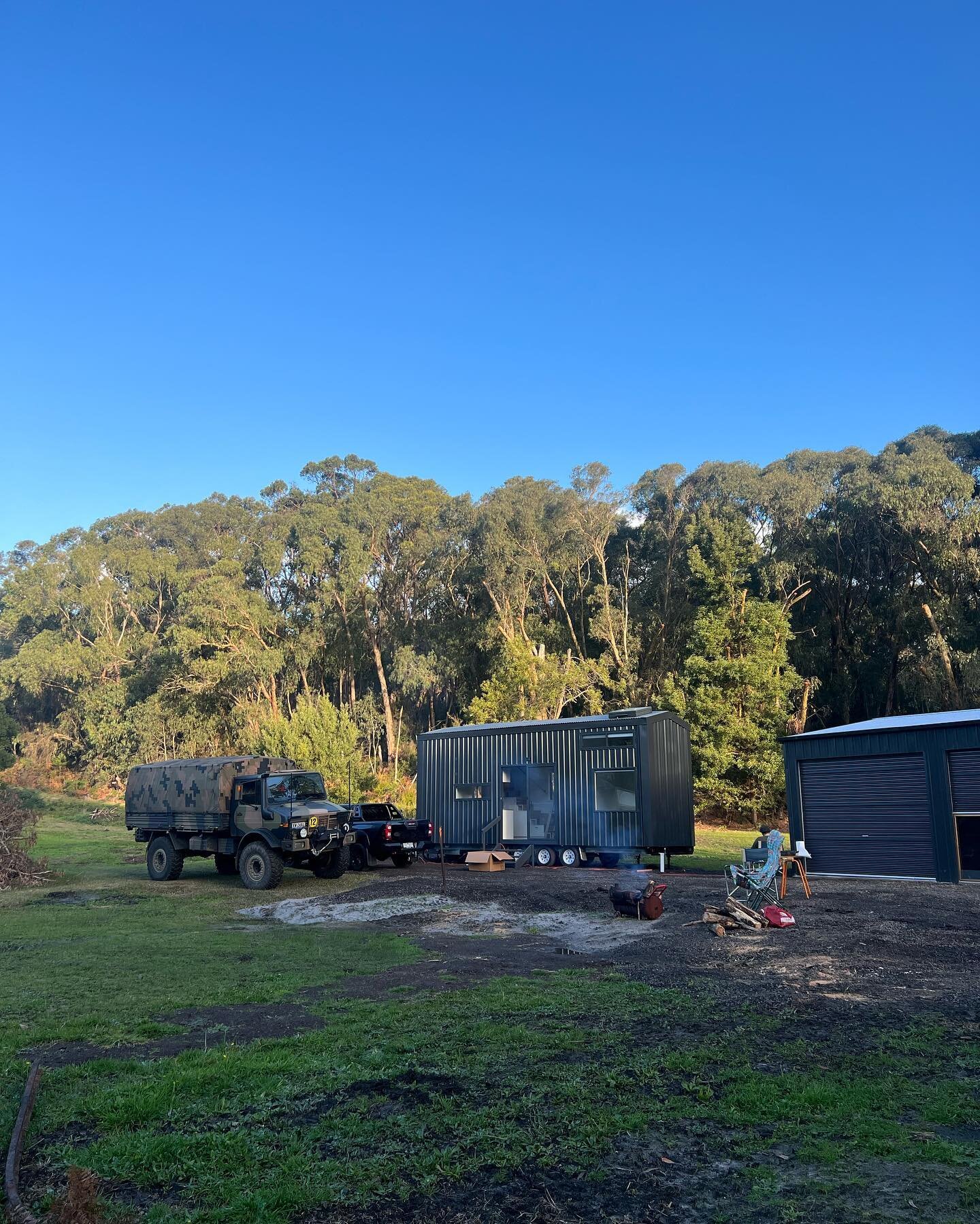 Another successful delivery thanks to @ricks_towing_vic
#treehab #tinyhouse #tinyhome #offgrid