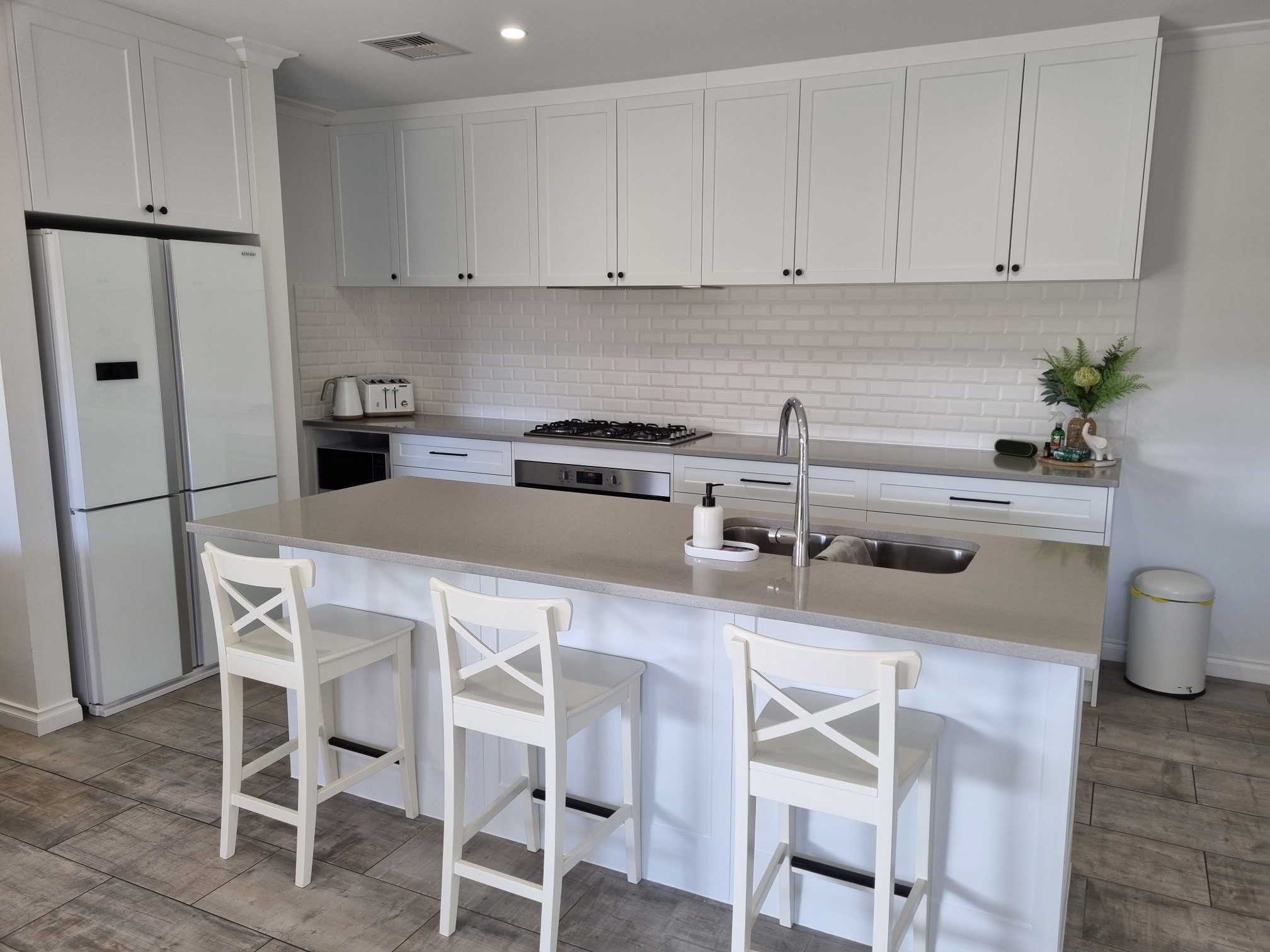 beautiful kitchen 2.jpg