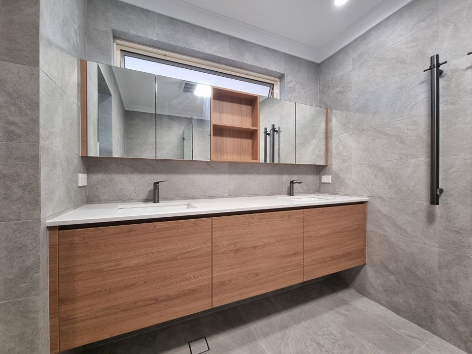 Brenda Bathroom.jpg