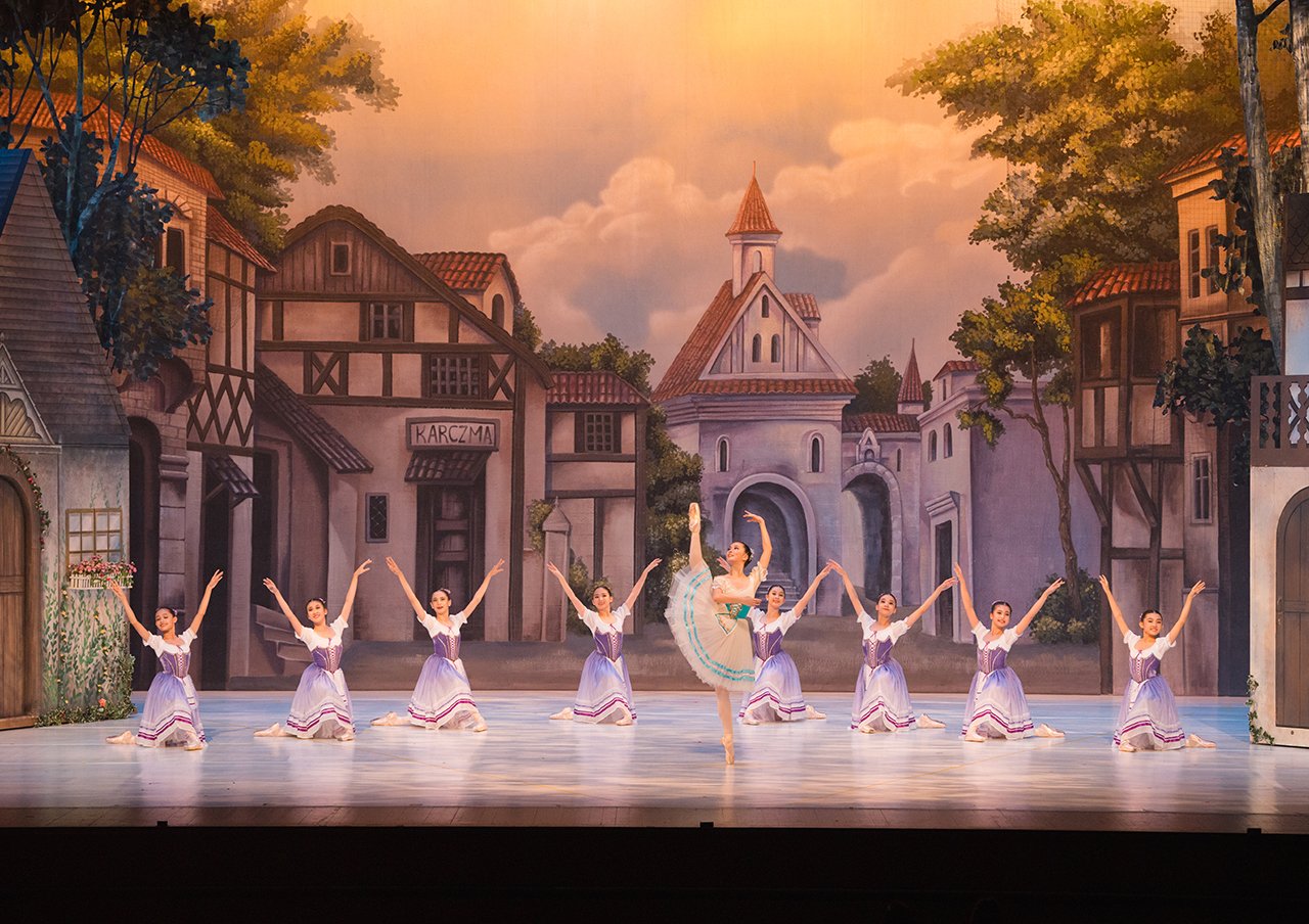 Htsai_Coppelia_1.jpg