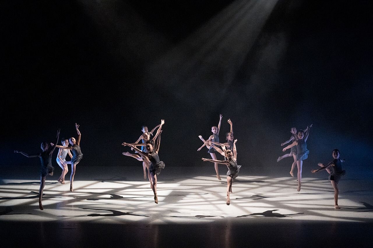 Resonance, choreographed by Maika Misumi, 2019