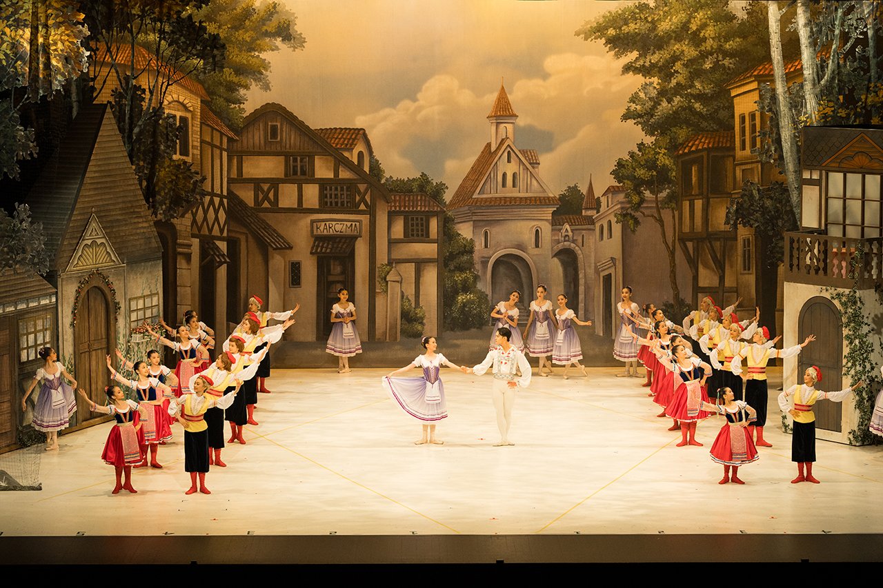 Htsai_Coppelia_3.jpg