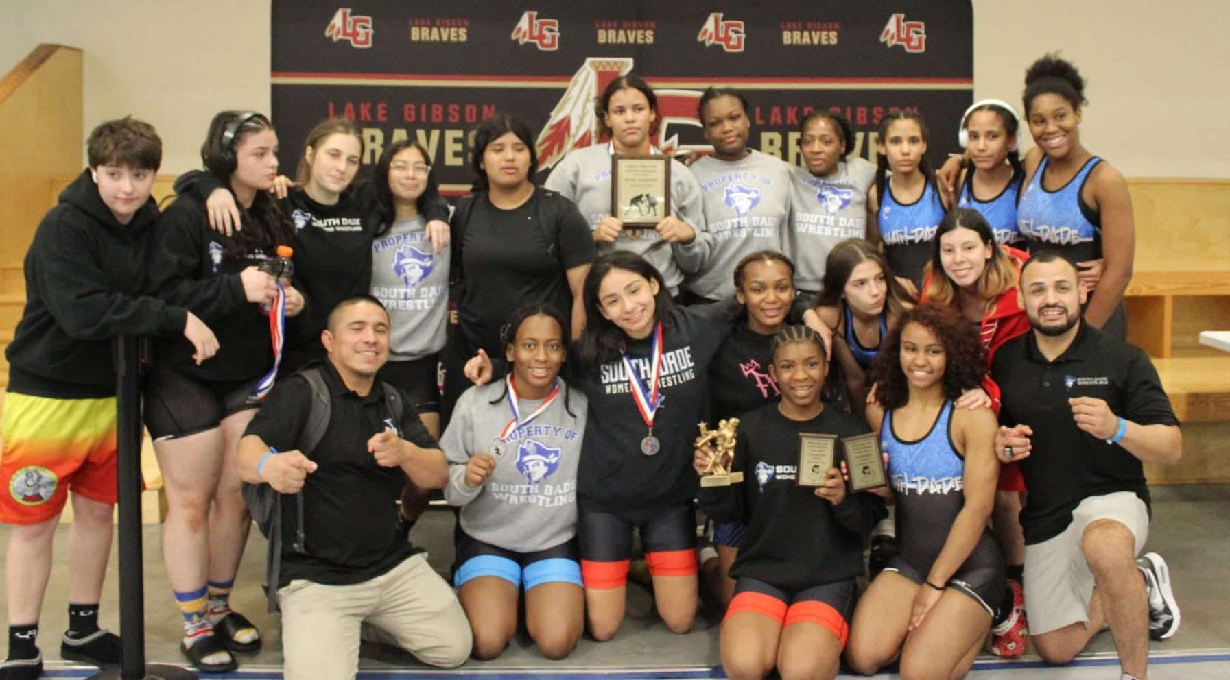 South Dade smashes field at Lady Braves | Daily recap