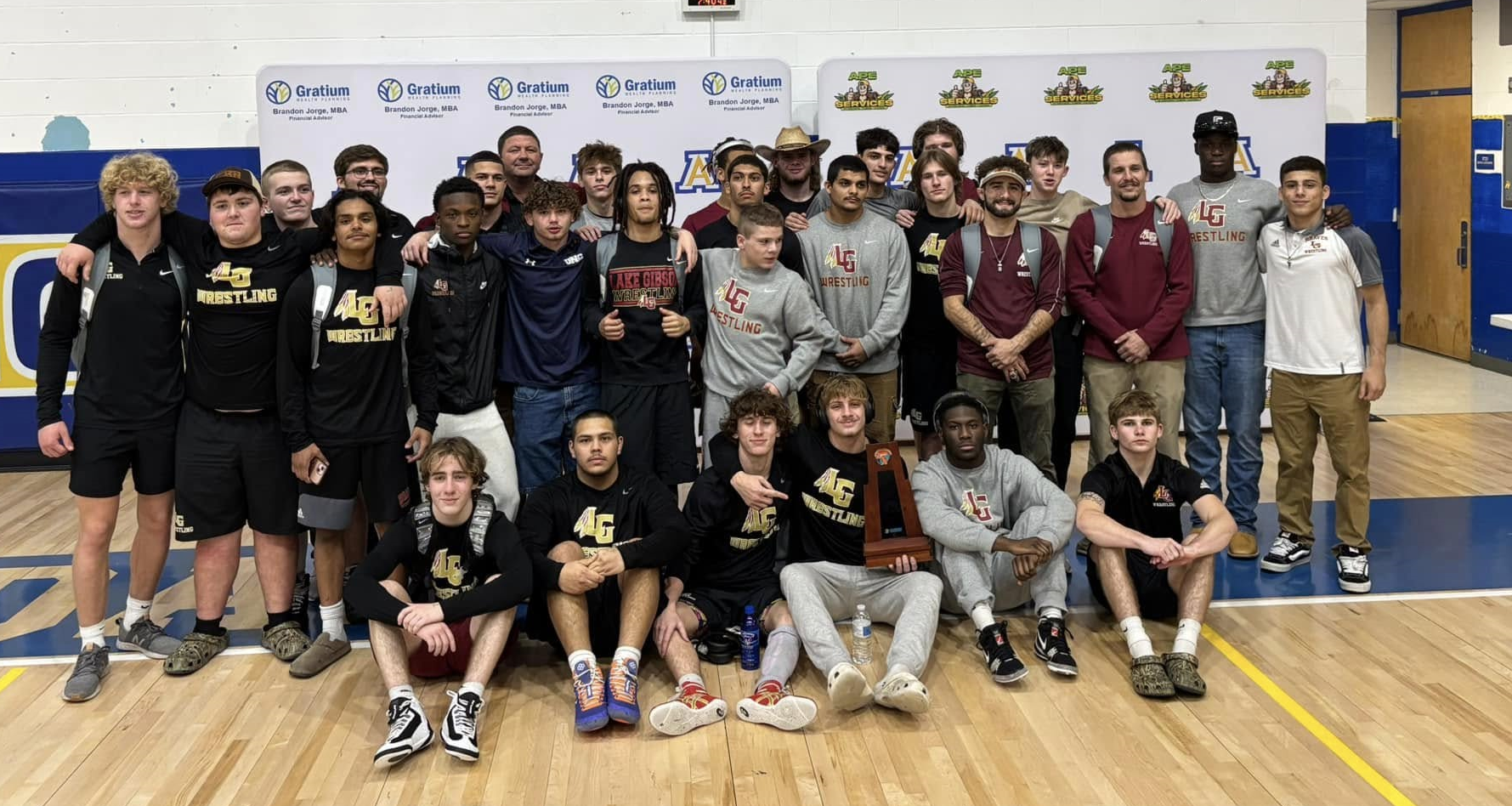 Defending state champ, others win district titles | Daily recap