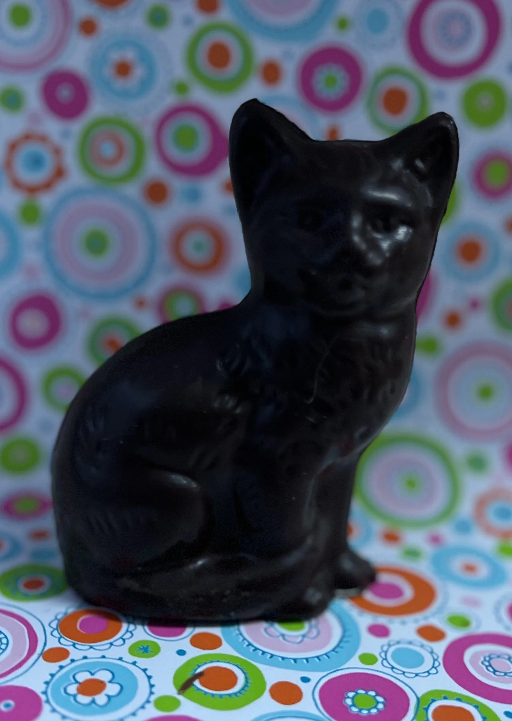 Hollow Chocolate Cat