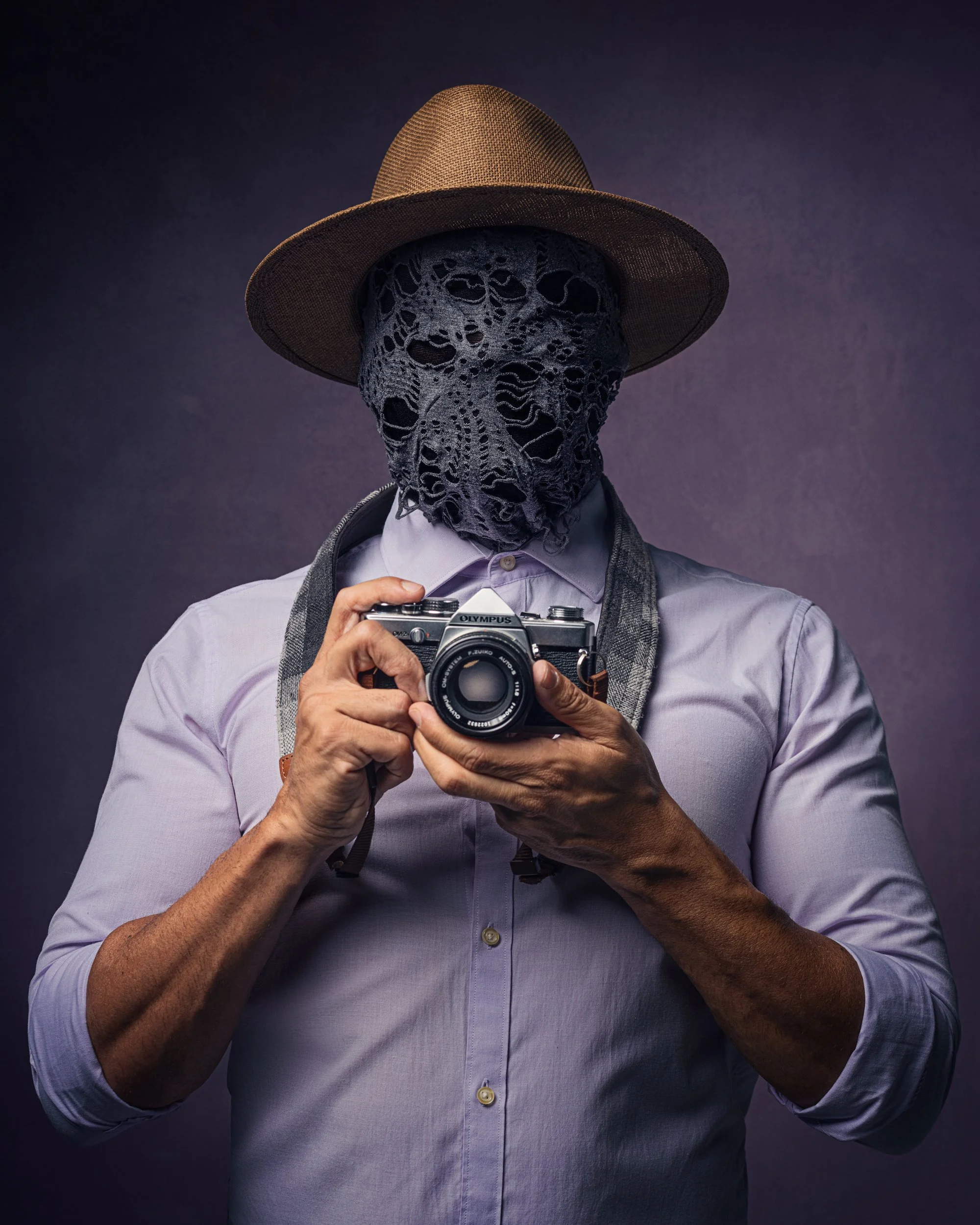 Luca-Lombardi-Self-Portrait-Dubai.jpg