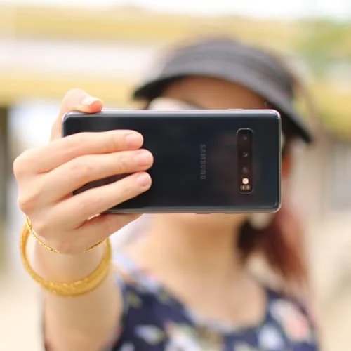 What not to post on social media (if you want a nanny job)