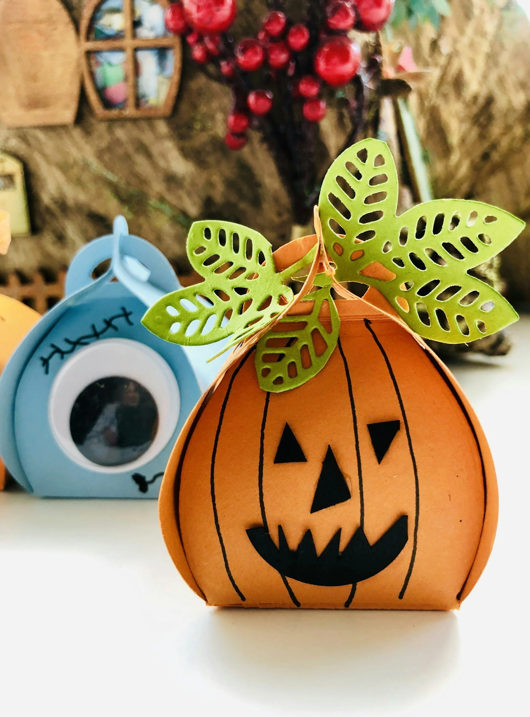 6 Fun & Easy Halloween Activities for Nannies & Kids