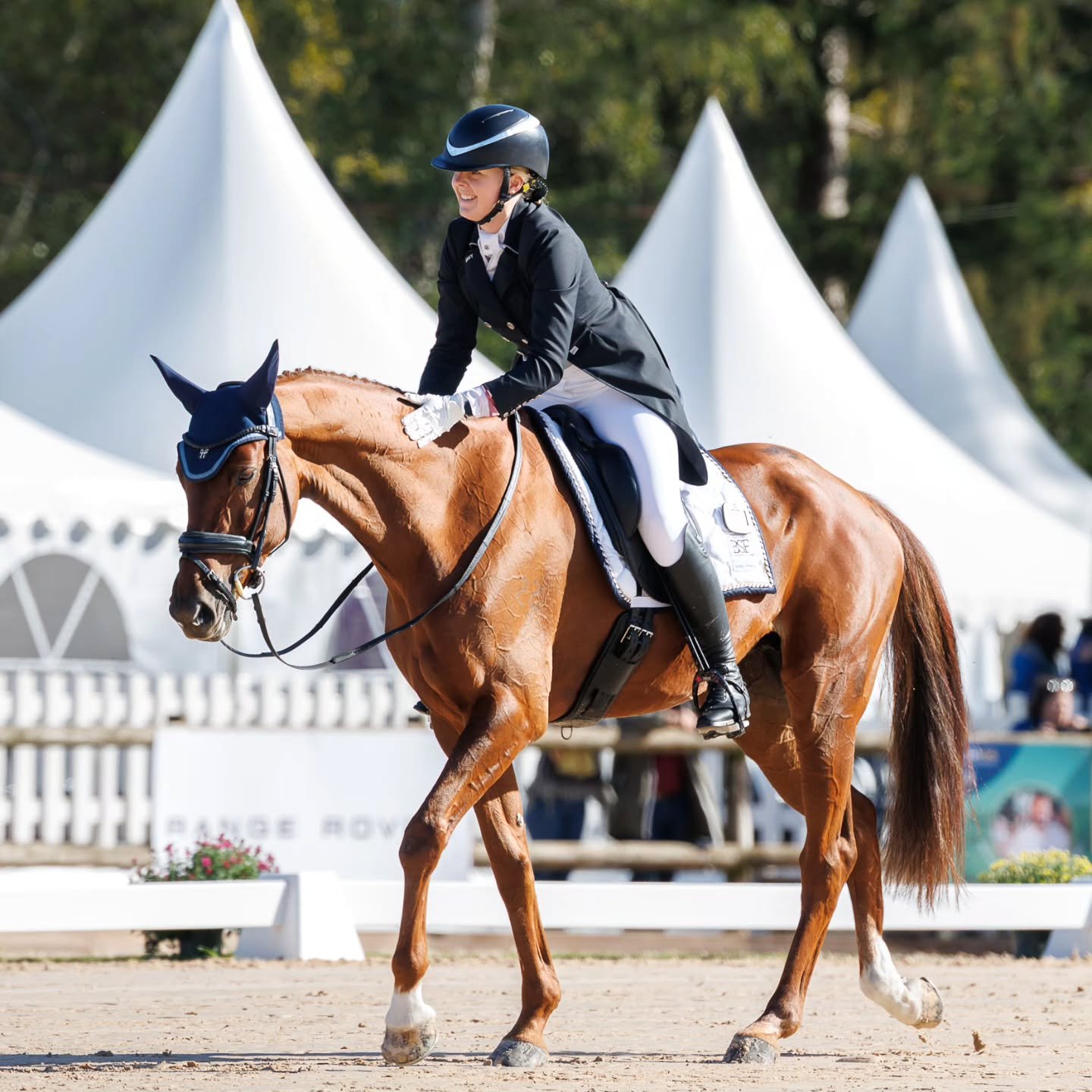 To top off a busy but fabulous 2025 Season im honored to announce my re-selection onto the High Performance Potential Squad 🥳🍾 its going to be an exciting 2026 but for now we celebrate with Christmas 🎄 the New Year 🎉 and a Wedding 🤵&zwj;♂️👰&zwj