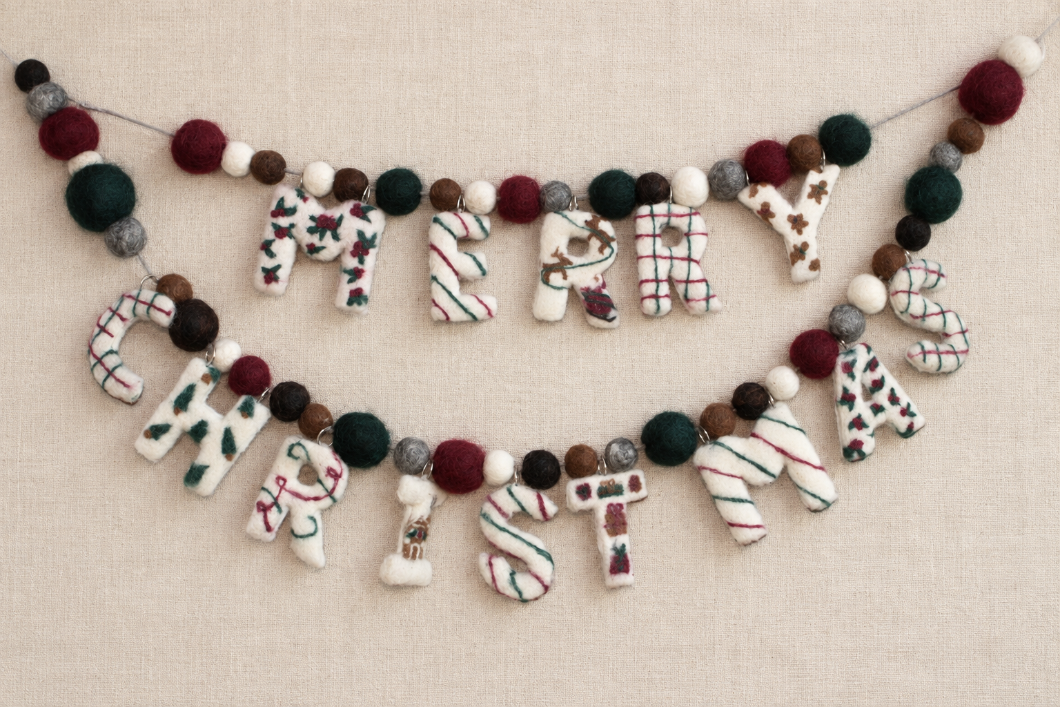 Merry Christmas Garland