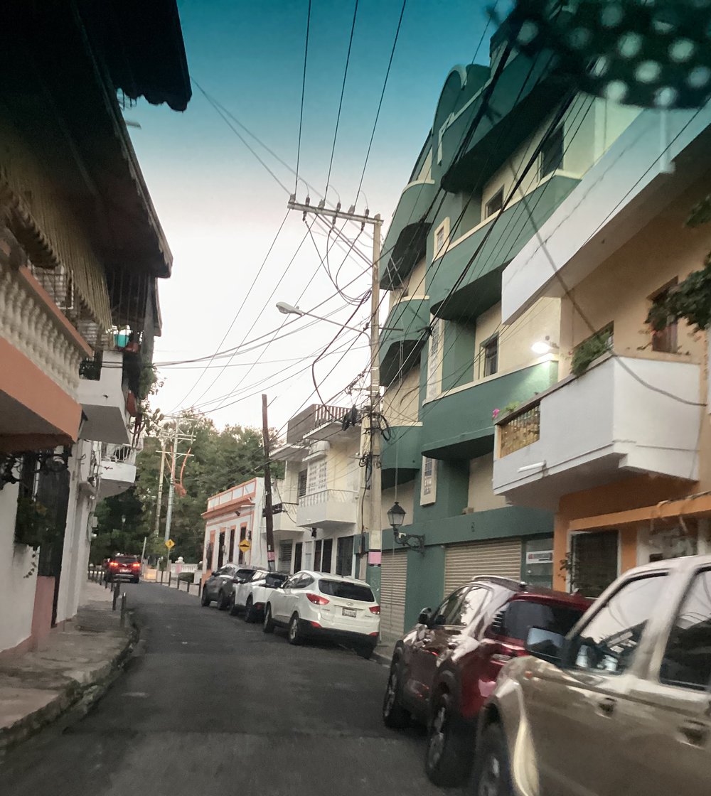 The narrow streets of Santo Domingo