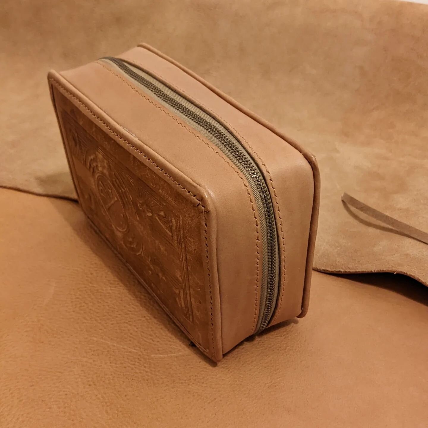 This is a Peruvian bible case that I restored for a customer. It has been in his family for years but was completely falling apart. 
I had never made anything like this before so it felt really daunting, especially seeing as it was so sentimental. I 