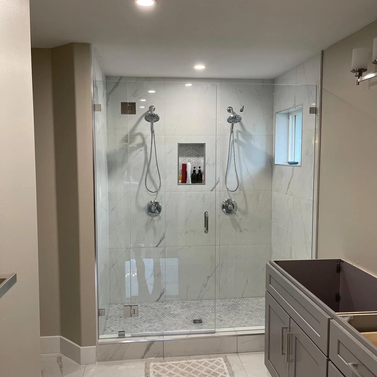 These two bathrooms turned out well