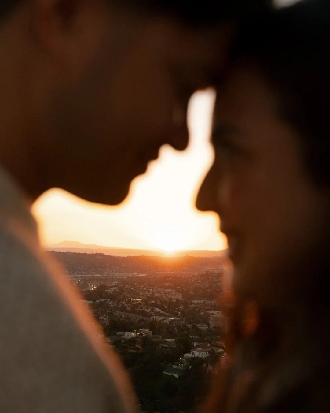 Mae &amp; Nate at dawn 🧡🌅

#engagementsession #griffithobservatory #losangelesweddingphotographer