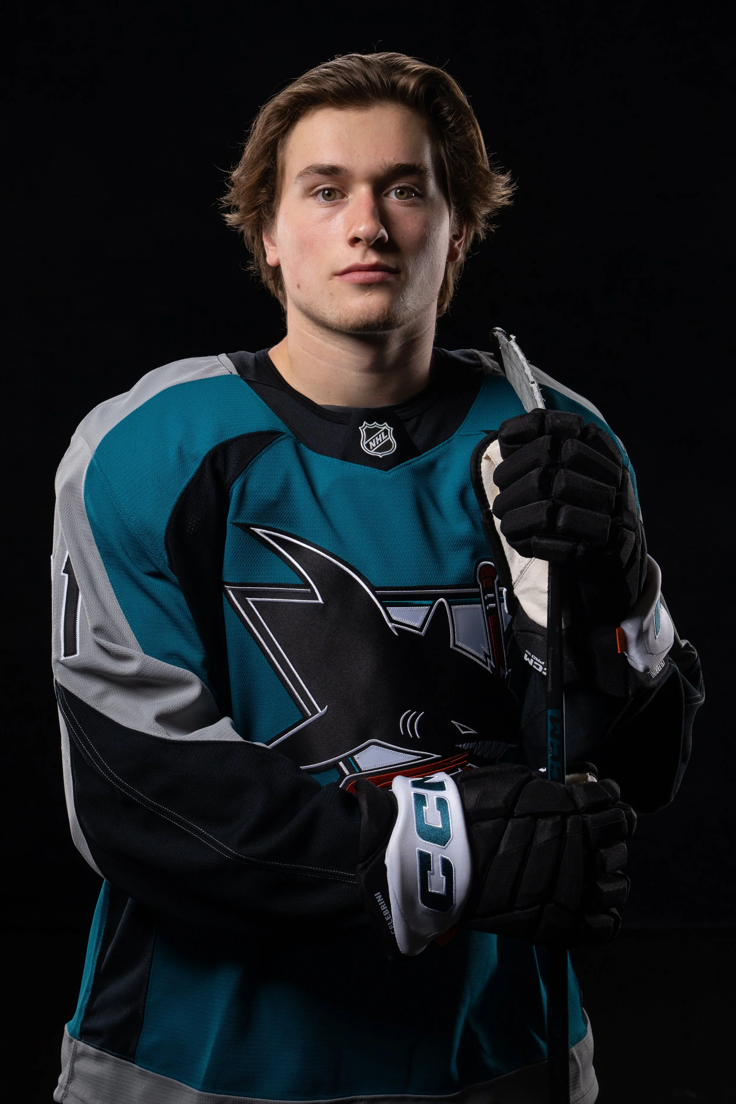 2526_sharks_best54.JPG